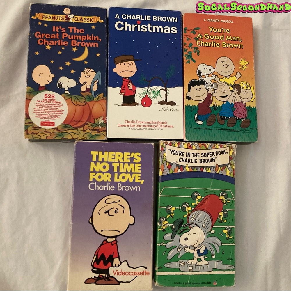 Charlie Brown 5 Film vintage VHS Lot NFL Your In The Super Bowl , Christmas etc